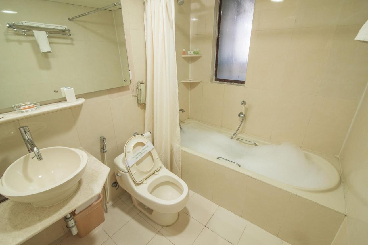Sai Vishram Business Hotel Kammasandra Luaran gambar